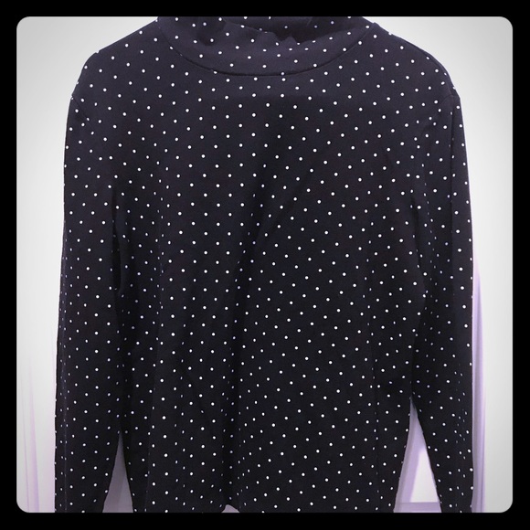 Women's Large Turtleneck - Picture 1 of 3